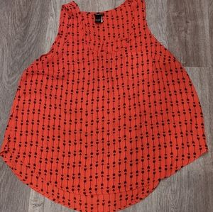 Coral sleeveless top with arrows